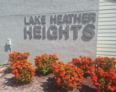 2377 Lake Heather Heights Court - Photo Thumbnail 15