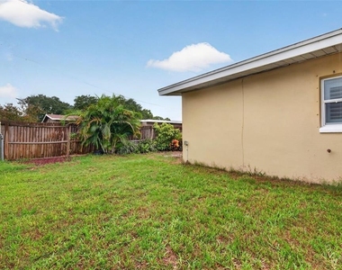 12496 136th Lane - Photo Thumbnail 40