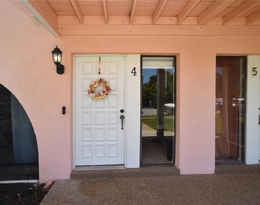 357 8th Avenue N - Photo Thumbnail 52