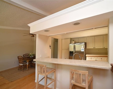 357 8th Avenue N - Photo Thumbnail 23