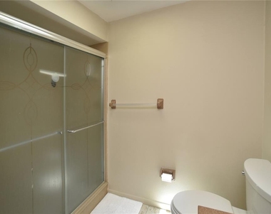 357 8th Avenue N - Photo Thumbnail 18