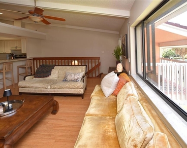 357 8th Avenue N - Photo Thumbnail 10