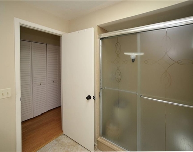 357 8th Avenue N - Photo Thumbnail 38