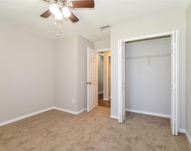2783 S Slater Drive - Photo Thumbnail 9