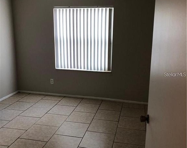 2408 Swailes Drive - Photo Thumbnail 8