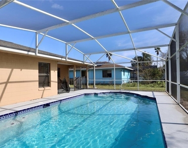 620 Heraldo Court - Photo Thumbnail 15