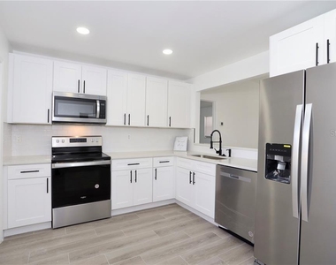 620 Heraldo Court - Photo Thumbnail 5