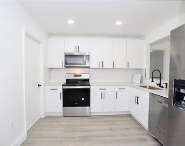620 Heraldo Court - Photo Thumbnail 7
