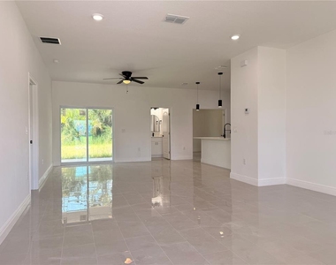 1251 Scottish Street Sw - Photo Thumbnail 1