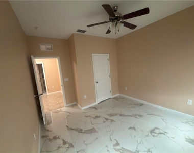 5583 Toulouse Lane - Photo Thumbnail 18
