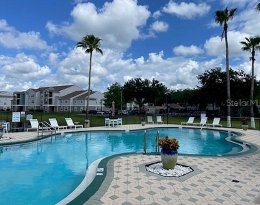 2200 Key West Court - Photo Thumbnail 17