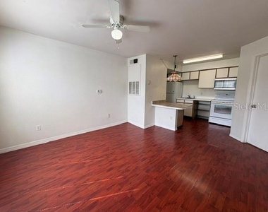 2200 Key West Court - Photo Thumbnail 2