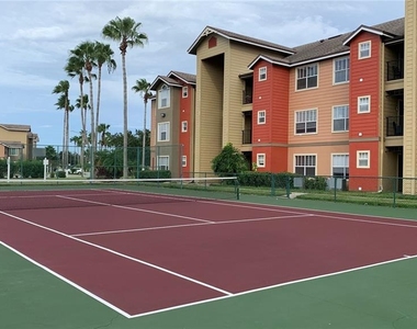 2200 Key West Court - Photo Thumbnail 24