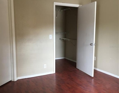 2200 Key West Court - Photo Thumbnail 4