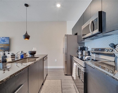 3205 Energy Drive - Photo Thumbnail 13