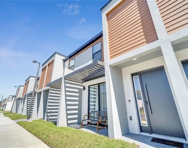 3205 Energy Drive - Photo Thumbnail 2