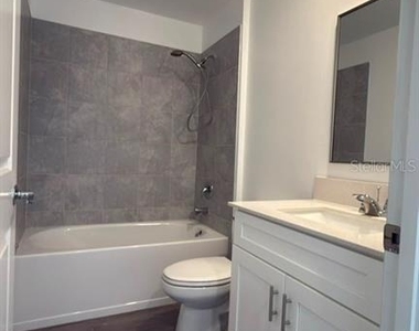 707 Grove Street - Photo Thumbnail 8