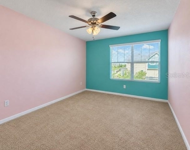 2436 Blowing Breeze Avenue - Photo Thumbnail 18
