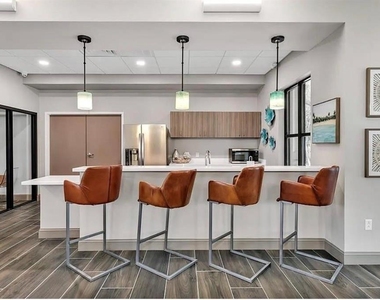 2436 Blowing Breeze Avenue - Photo Thumbnail 33