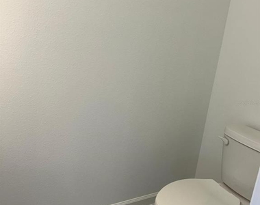 3270 Vesara Drive - Photo Thumbnail 9