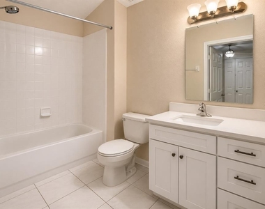 13584 Turtle Marsh Loop - Photo Thumbnail 15