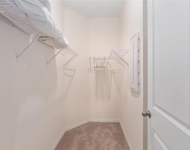 5389 Nw 48th Place - Photo Thumbnail 32