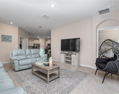 5389 Nw 48th Place - Photo Thumbnail 13