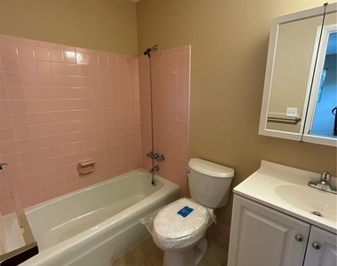 9359 Bahia Road - Photo Thumbnail 12