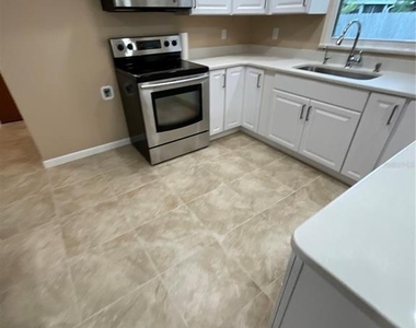 9359 Bahia Road - Photo Thumbnail 8