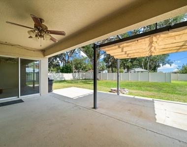 5025 Ne 15th Place - Photo Thumbnail 55