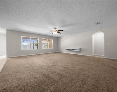 5025 Ne 15th Place - Photo Thumbnail 49