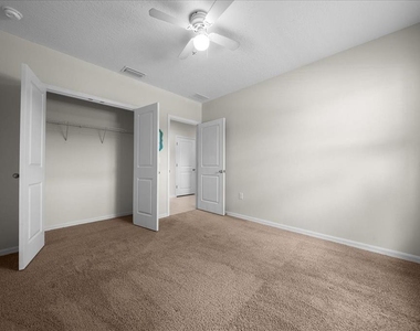 5025 Ne 15th Place - Photo Thumbnail 43