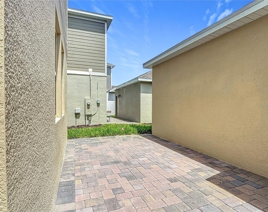 2433 Spring Tune Alley - Photo Thumbnail 35