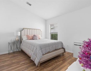 14018 Budworth Circle - Photo Thumbnail 35