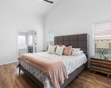 14018 Budworth Circle - Photo Thumbnail 30