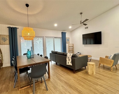 3409 45th Street W - Photo Thumbnail 27