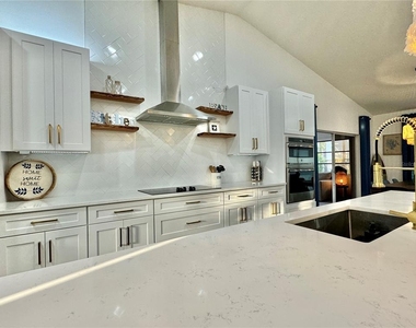 3409 45th Street W - Photo Thumbnail 4