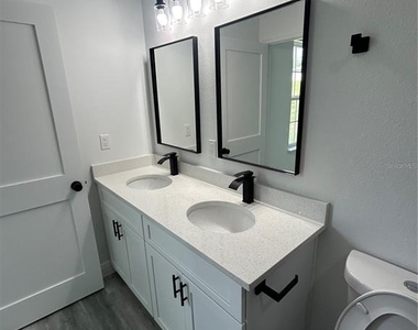 17145 Sw 44th Circle - Photo Thumbnail 21