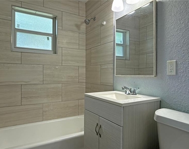 126 Palm Drive - Photo Thumbnail 21