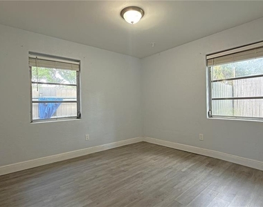 126 Palm Drive - Photo Thumbnail 17