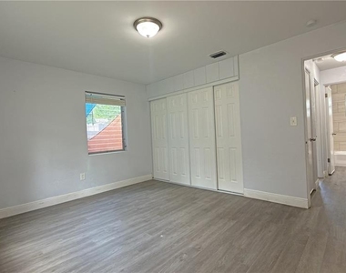 126 Palm Drive - Photo Thumbnail 23