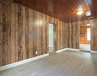 126 Palm Drive - Photo Thumbnail 12