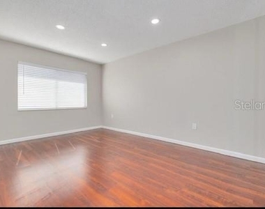 334 48th Avenue N - Photo Thumbnail 7