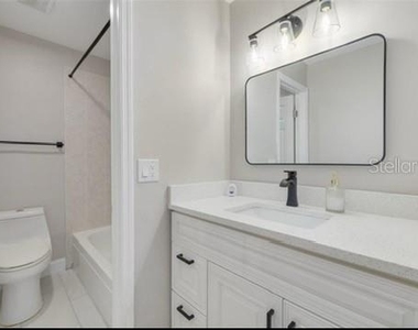 334 48th Avenue N - Photo Thumbnail 9