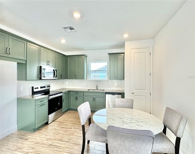13442 Leggett Alley - Photo Thumbnail 9