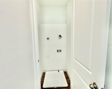 13442 Leggett Alley - Photo Thumbnail 19