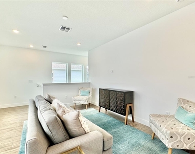 13442 Leggett Alley - Photo Thumbnail 7