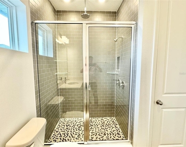 13442 Leggett Alley - Photo Thumbnail 14