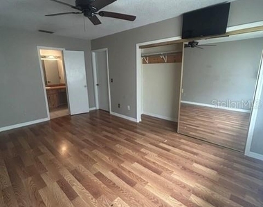 4403 Prairie Court - Photo Thumbnail 12