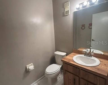 4403 Prairie Court - Photo Thumbnail 6